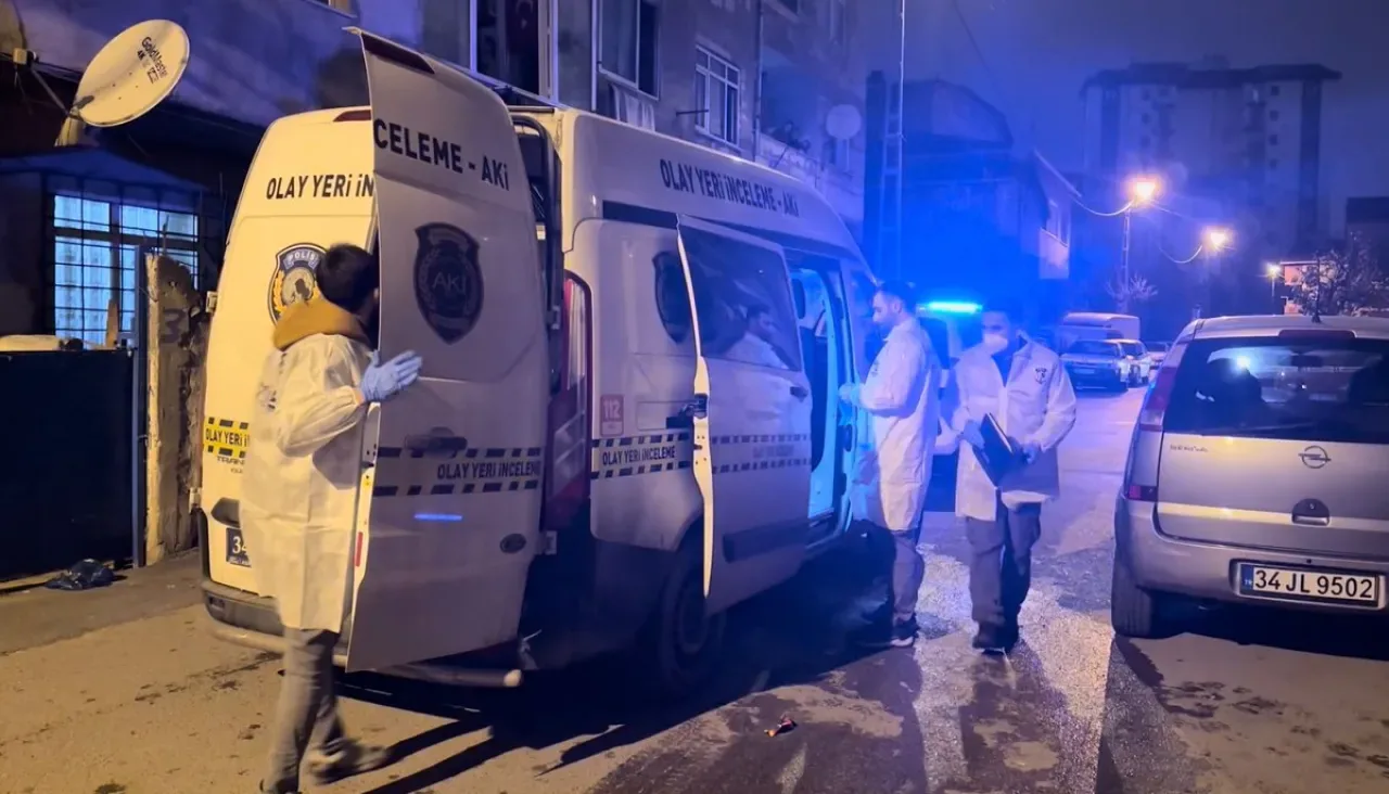 İstanbul Pendik'te Çıkan Yangında 3 Çocuk Hayatını Kaybetti İstanbul Pendik'te Çıkan Yangında 3 Çocuk Hayatını Kaybetti