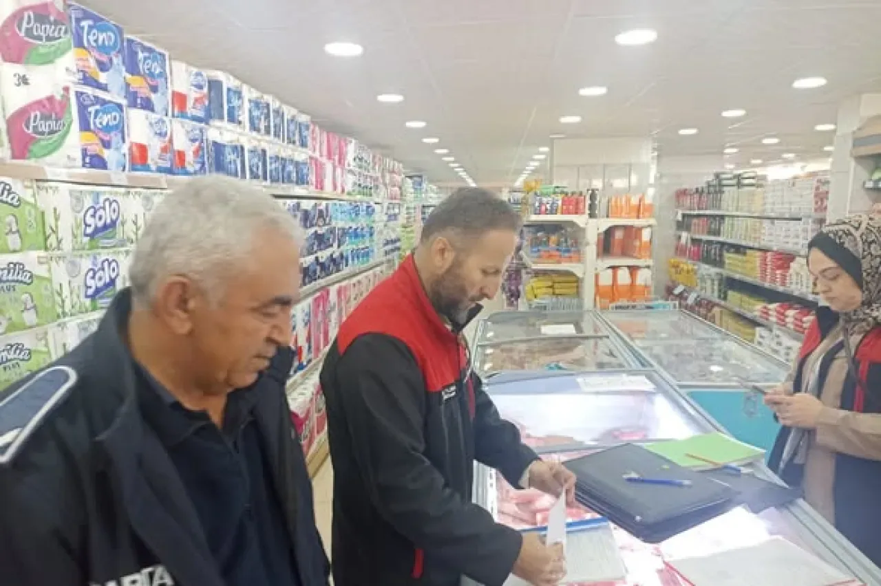 Develi'de Market Denetimleri: Sağlıklı Ürün İçin Ekipler Sahada Develi'de Market Denetimleri: Sağlıklı Ürün İçin Ekipler Sahada