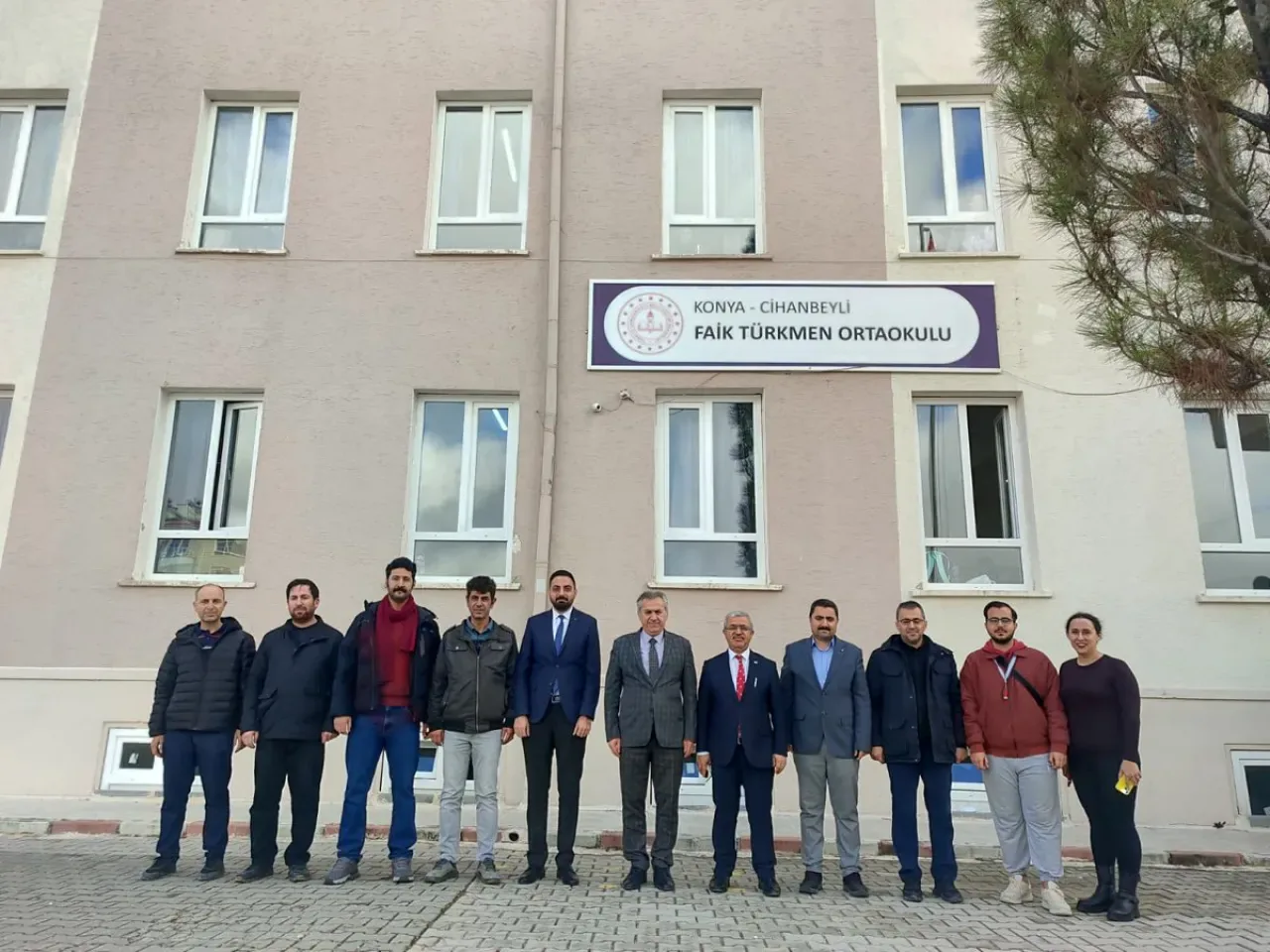 Konya İl Milli Eğitim Müdürü Murat Yiğit, Cihanbeyli'deki Okul Ziyaretlerine Başladı Konya İl Milli Eğitim Müdürü Murat Yiğit, Cihanbeyli'deki Okul Ziyaretlerine Başladı