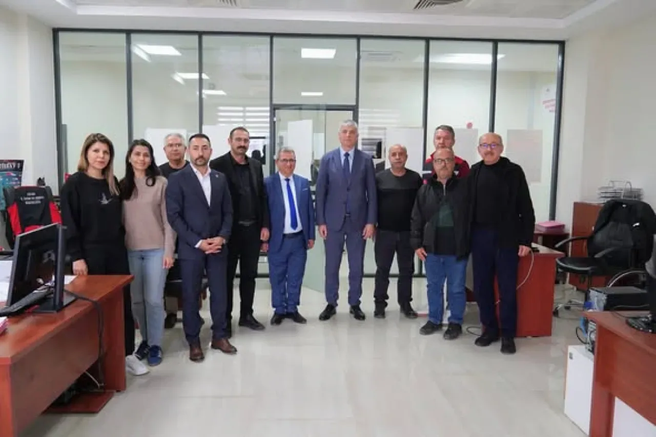Tarım ve Orman Bakanlığı Ekipleri Üreticinin Yanında Tarım ve Orman Bakanlığı Ekipleri Üreticinin Yanında