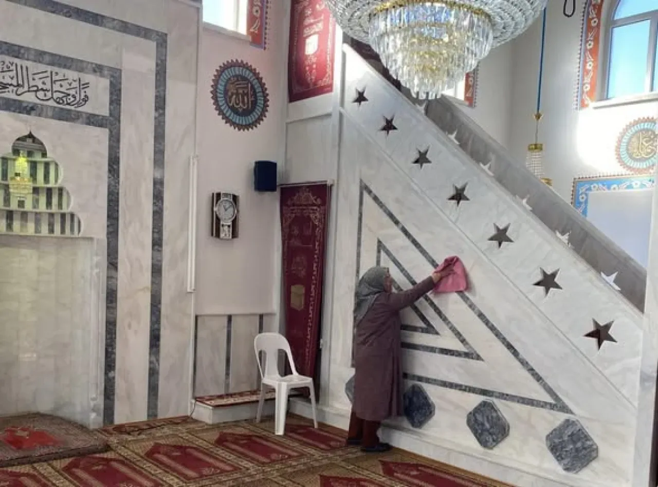 Kalecik Belediyesi, İlçedeki İbadethanelerde Temizlik Çalışması Başlattı Kalecik Belediyesi, İlçedeki İbadethanelerde Temizlik Çalışması Başlattı