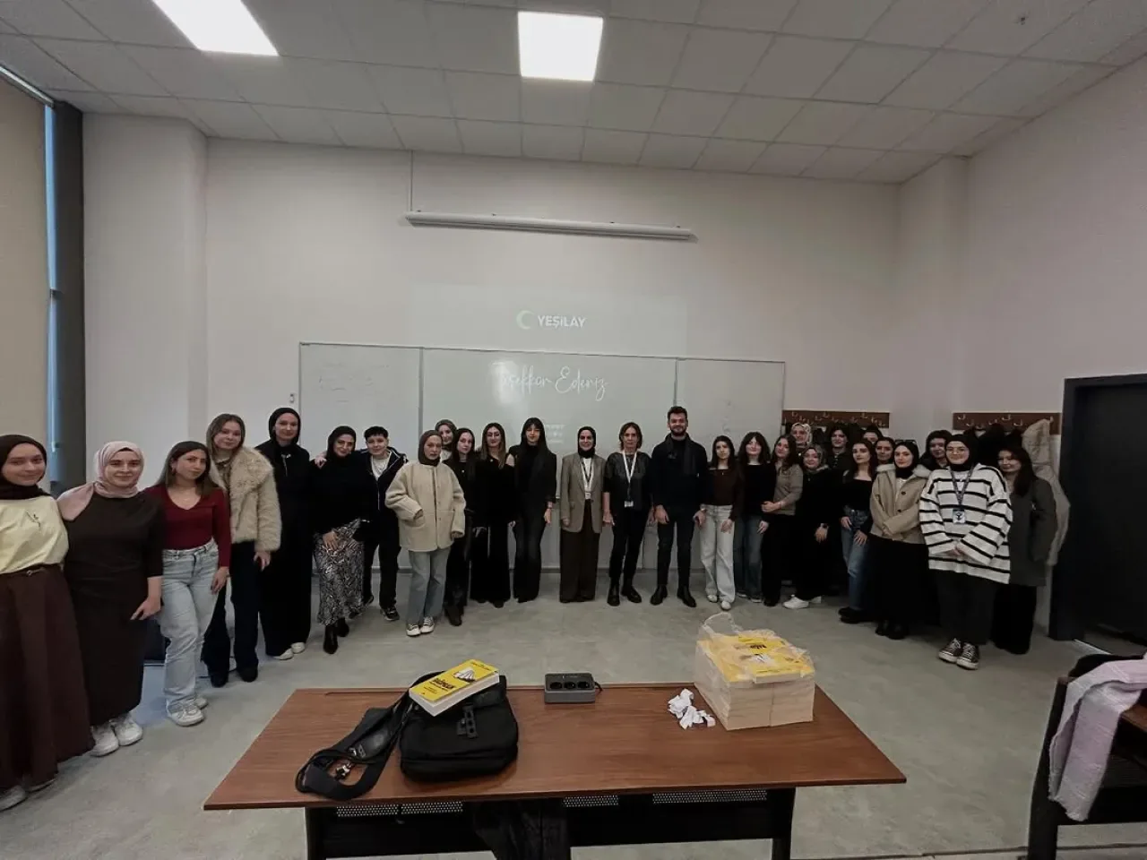 Biruni Üniversitesi PDR Topluluğu'ndan Bağımlılıkla Mücadele Etkinliği Biruni Üniversitesi PDR Topluluğu'ndan Bağımlılıkla Mücadele Etkinliği