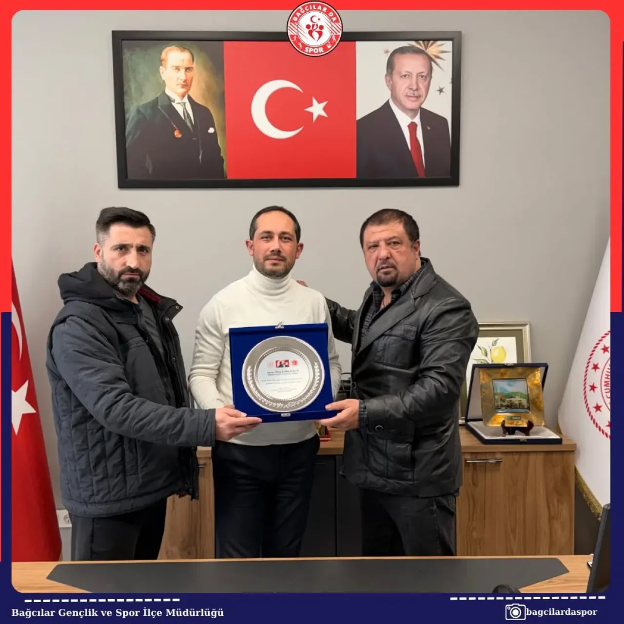 Bağcılar'da Kickboks Sporuna Destek Ziyareti Bağcılar'da Kickboks Sporuna Destek Ziyareti