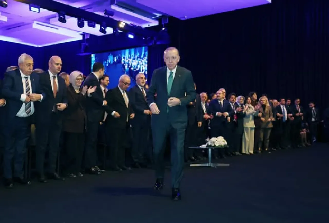 Türkiye İşveren Sendikaları Konfederasyonu 29. Olağan Genel Kurulu Gerçekleşti Türkiye İşveren Sendikaları Konfederasyonu 29. Olağan Genel Kurulu Gerçekleşti