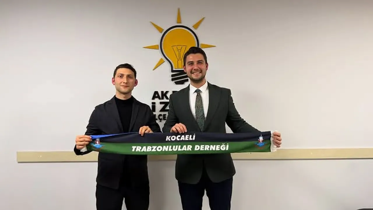 Kocaeli Trabzonlular Derneği Gençlik Kolları, Ak Genç İzmit'i Ziyaret Etti Kocaeli Trabzonlular Derneği Gençlik Kolları, Ak Genç İzmit'i Ziyaret Etti