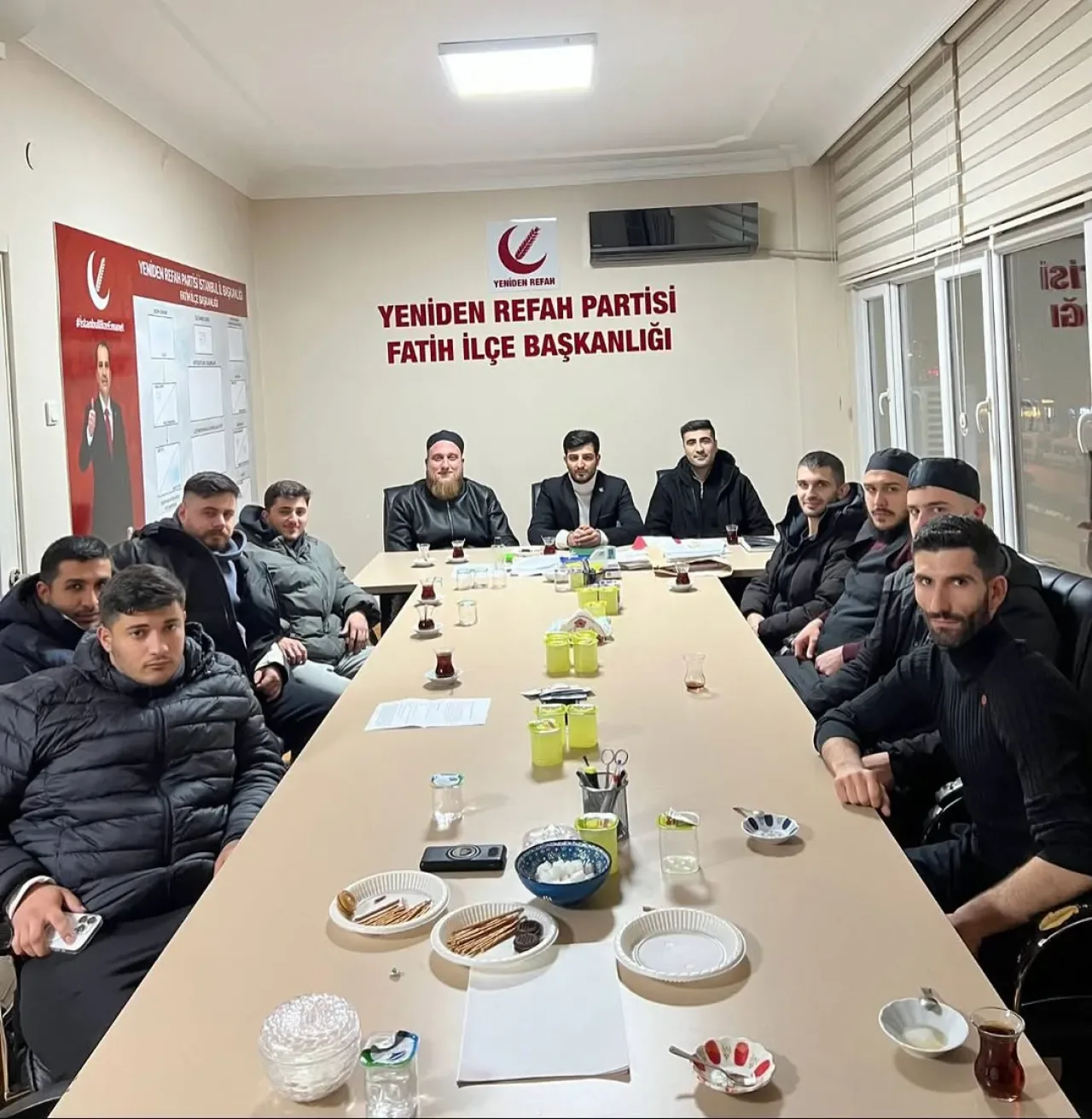 Yeniden Refah Partisi İstanbul Gençlik Kolları Toplantılarına Devam Ediyor Yeniden Refah Partisi İstanbul Gençlik Kolları Toplantılarına Devam Ediyor