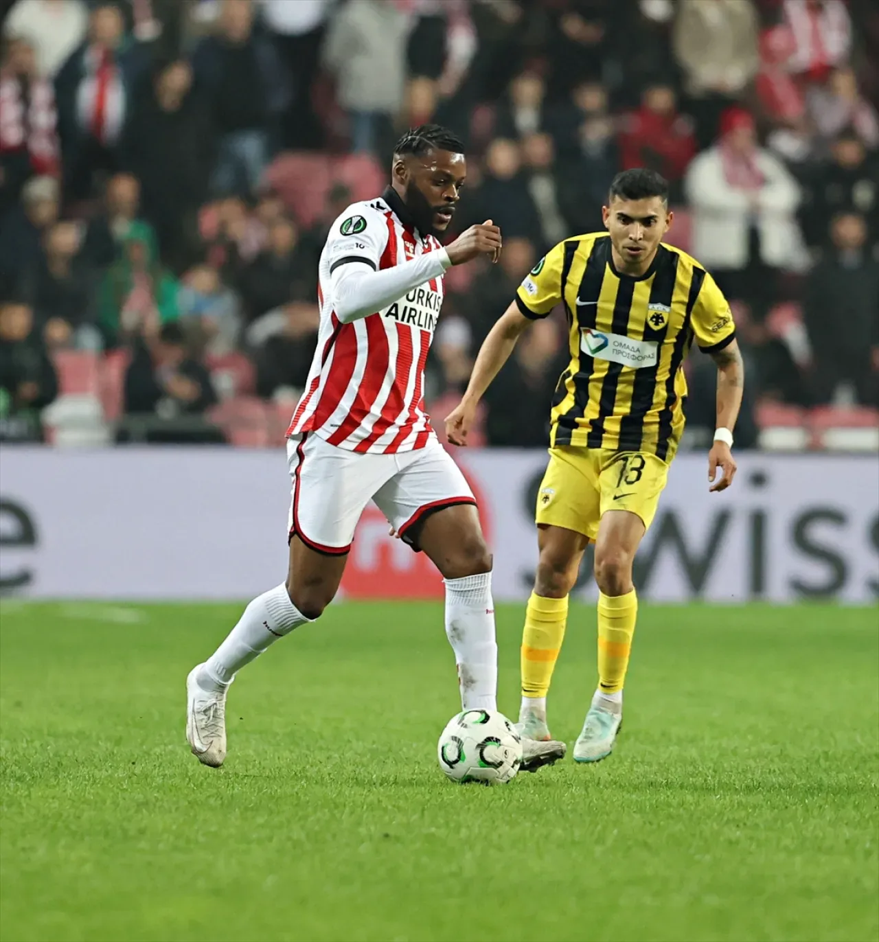 Samsunspor, AEK Larnaca'ya 2-1 Mağlup Oldu Samsunspor, AEK Larnaca'ya 2-1 Mağlup Oldu