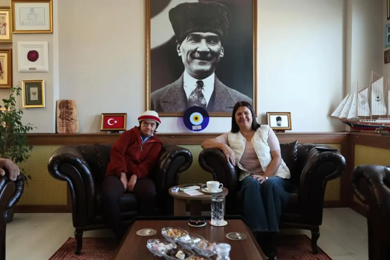 İzmir Foça Belediyesi, Özel Bireyler İçin Daha Erişilebilir Bir Yaşam İçin Görüş Alıyor İzmir Foça Belediyesi, Özel Bireyler İçin Daha Erişilebilir Bir Yaşam İçin Görüş Alıyor