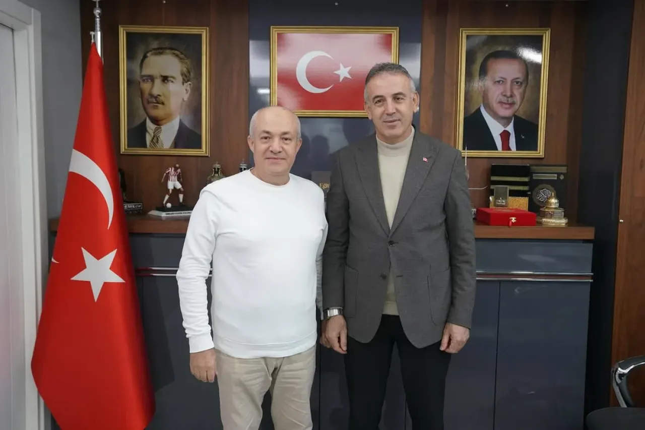 Abdullah Özdemir, Eski Meclis Üyesi Şahin Avşar'ı Ağırladı Abdullah Özdemir, Eski Meclis Üyesi Şahin Avşar'ı Ağırladı