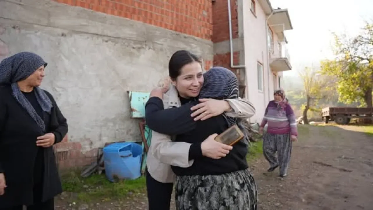Sındırgı Belediyesi, Kırsal Mahalleleri Ziyaret Ederek Vatandaşlarla Buluştu Sındırgı Belediyesi, Kırsal Mahalleleri Ziyaret Ederek Vatandaşlarla Buluştu