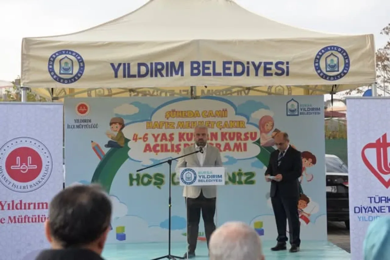 Şüheda Camii'nde 4-6 Yaş Kur'an Kursu Eğitime Başladı Şüheda Camii'nde 4-6 Yaş Kur'an Kursu Eğitime Başladı
