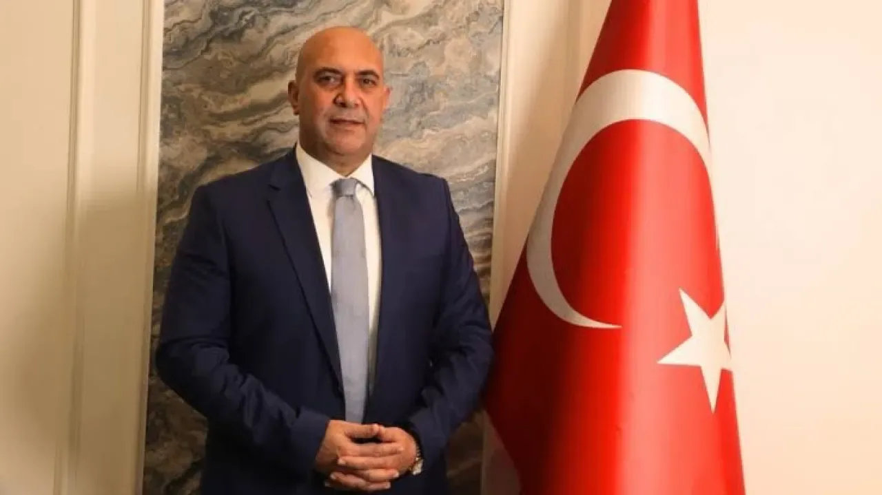 Adana'ya Yeni İl Milli Eğitim Müdürü Atandı: Mehmet Nurettin Aras Göreve Başladı Adana'ya Yeni İl Milli Eğitim Müdürü Atandı: Mehmet Nurettin Aras Göreve Başladı
