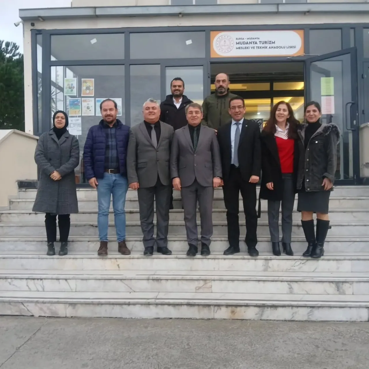 Mudanya İlçe Milli Eğitim Müdürü Suat Topal, Turizm Meslek Lisesi'nde İncelemelerde Bulundu Mudanya İlçe Milli Eğitim Müdürü Suat Topal, Turizm Meslek Lisesi'nde İncelemelerde Bulundu
