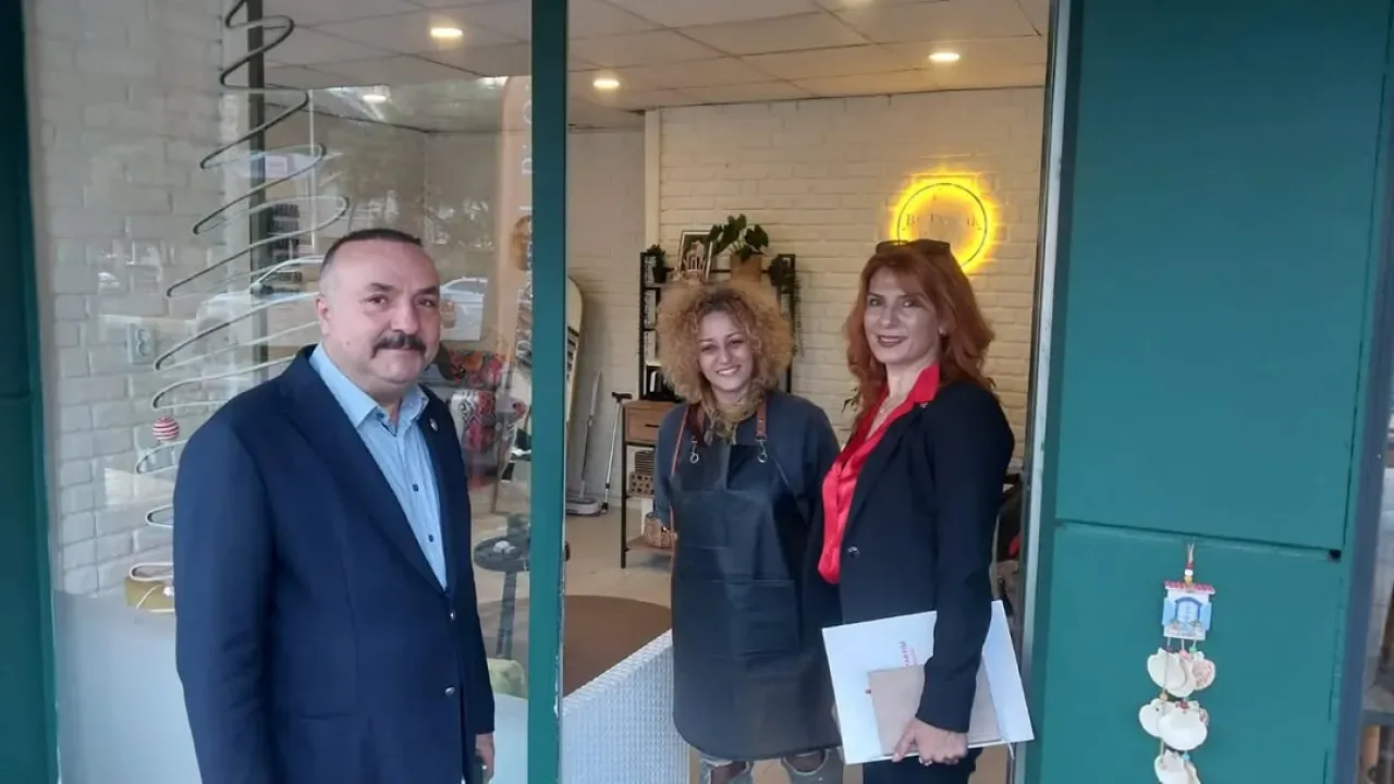 MHP Muratpaşa Teşkilatı Mahalle Esnafını Ziyaret Etti MHP Muratpaşa Teşkilatı Mahalle Esnafını Ziyaret Etti