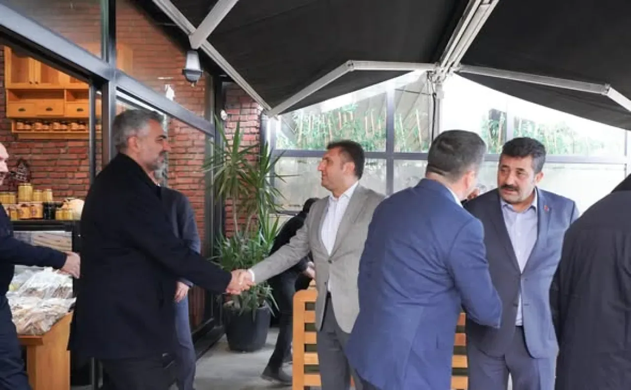 Kağıthane'de Eğitim Yöneticileri Kahvaltıda Buluştu Kağıthane'de Eğitim Yöneticileri Kahvaltıda Buluştu