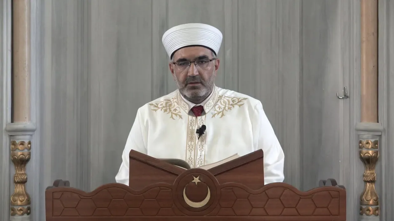Âl-i İmrân Suresi'nden Mesaj: İslam'dan Başka Din Kabul Edilmeyecek Âl-i İmrân Suresi'nden Mesaj: İslam'dan Başka Din Kabul Edilmeyecek