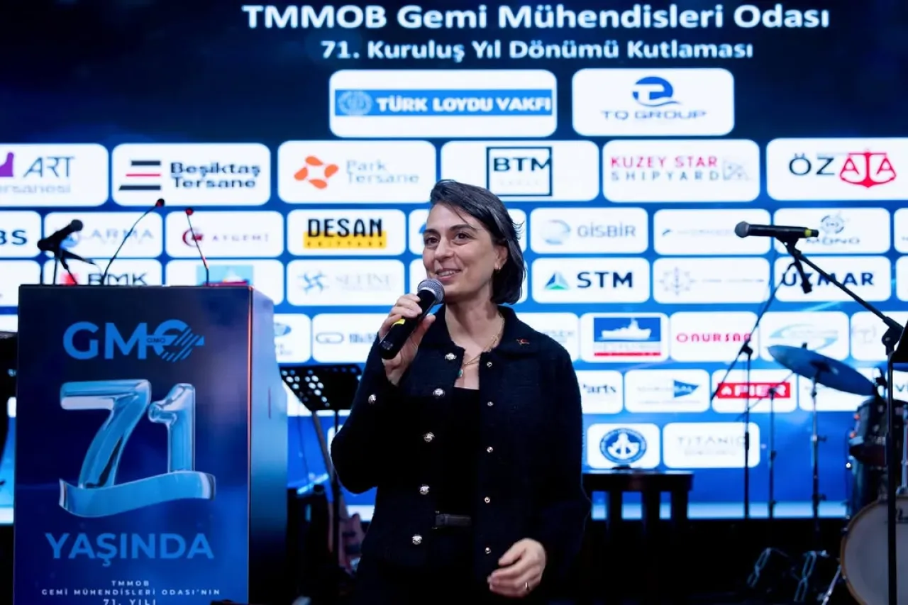 Üsküdar Belediye Başkanı Sinem Dedetaş, Gemi Mühendisleri Odası'nın 71. Yılını Kutladı Üsküdar Belediye Başkanı Sinem Dedetaş, Gemi Mühendisleri Odası'nın 71. Yılını Kutladı
