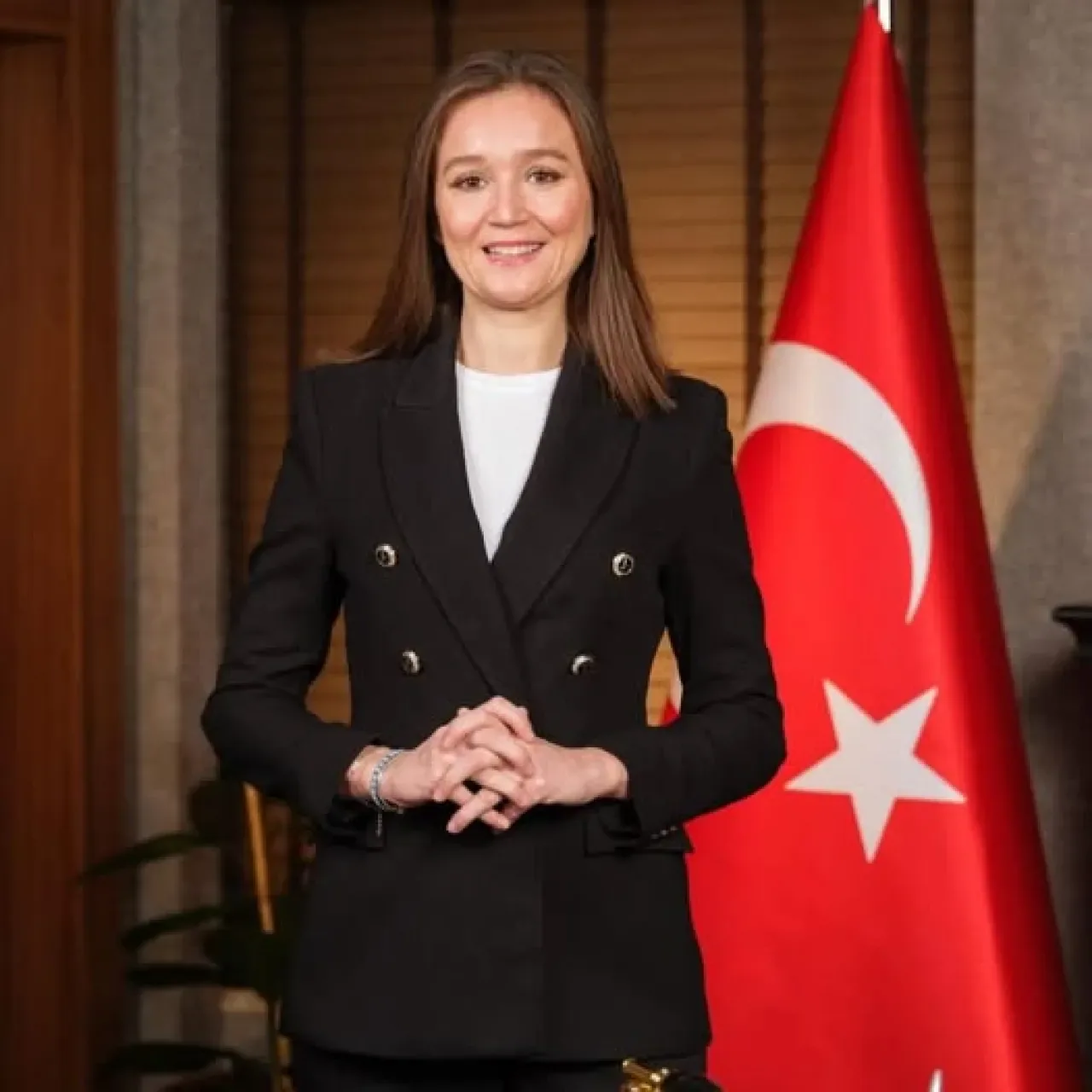 Gülşah'ın Ardından: Ataşehir Belediyesi'nde Derin Üzüntü Gülşah'ın Ardından: Ataşehir Belediyesi'nde Derin Üzüntü