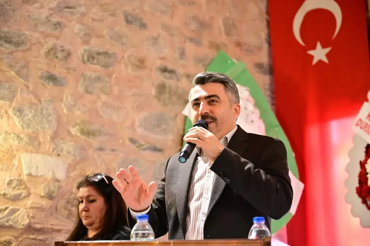 Bursa Yıldırım Belediye Başkanı Oktay Yılmaz, Balıkesir Derneği'nin Genel Kuruluna Katıldı Bursa Yıldırım Belediye Başkanı Oktay Yılmaz, Balıkesir Derneği'nin Genel Kuruluna Katıldı