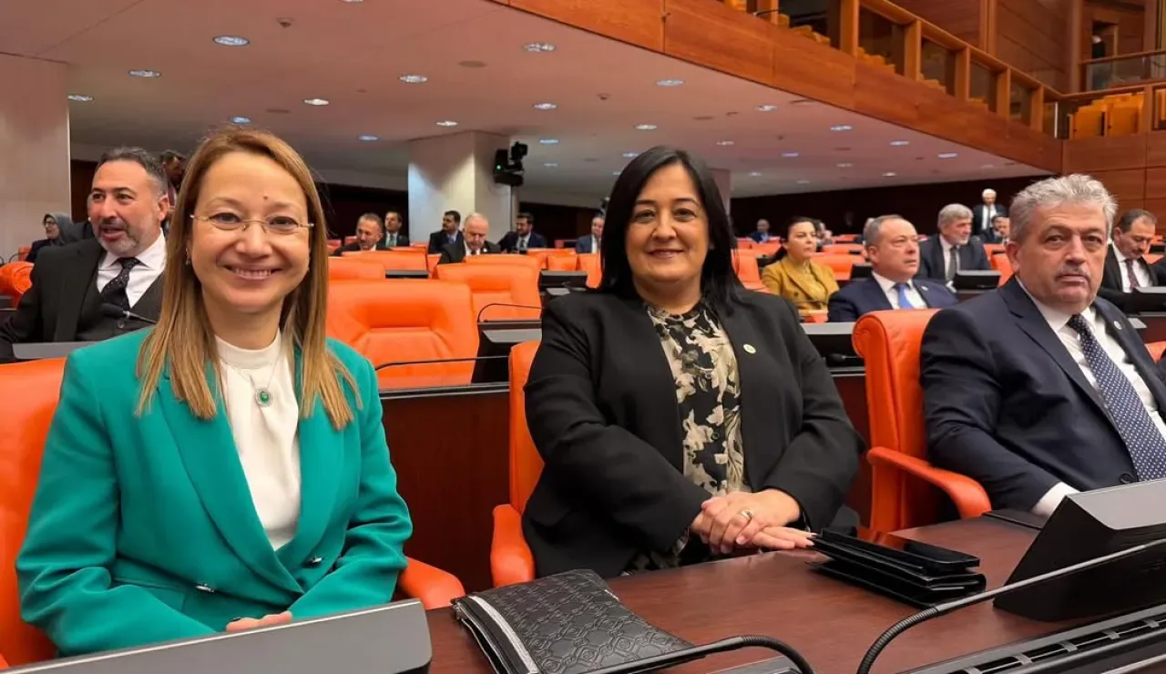 TBMM'de Aile, Milli Eğitim Bakanlıkları ve Üniversitelerin Bütçeleri Görüşülüyor TBMM'de Aile, Milli Eğitim Bakanlıkları ve Üniversitelerin Bütçeleri Görüşülüyor