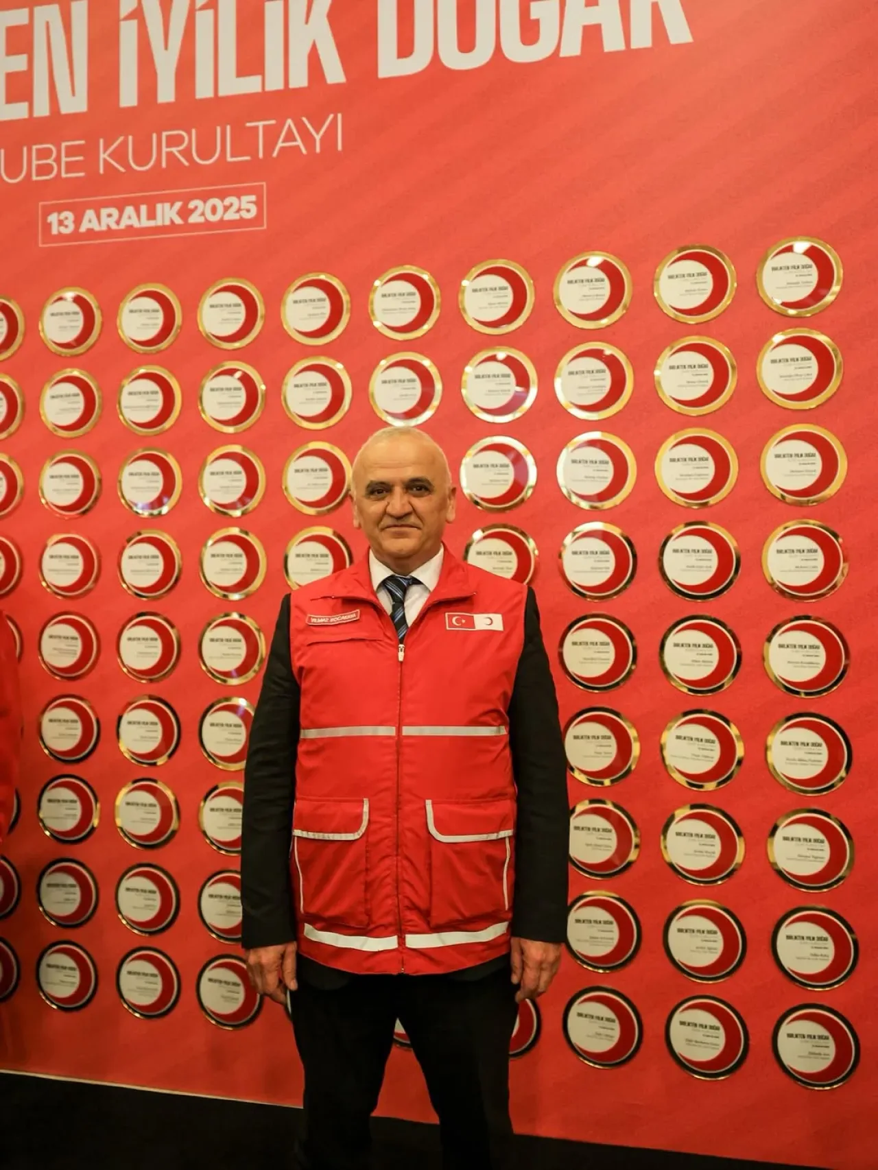Türk Kızılay Esenler Şubesi, Başkanlar Kurultayı'nda Güç Birliği Mesajı Verdi Türk Kızılay Esenler Şubesi, Başkanlar Kurultayı'nda Güç Birliği Mesajı Verdi