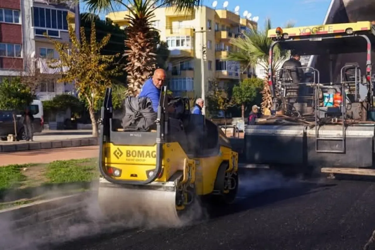Tire'de Altyapı ve Yol Çalışmaları Hız Kesmeden Devam Ediyor Tire'de Altyapı ve Yol Çalışmaları Hız Kesmeden Devam Ediyor