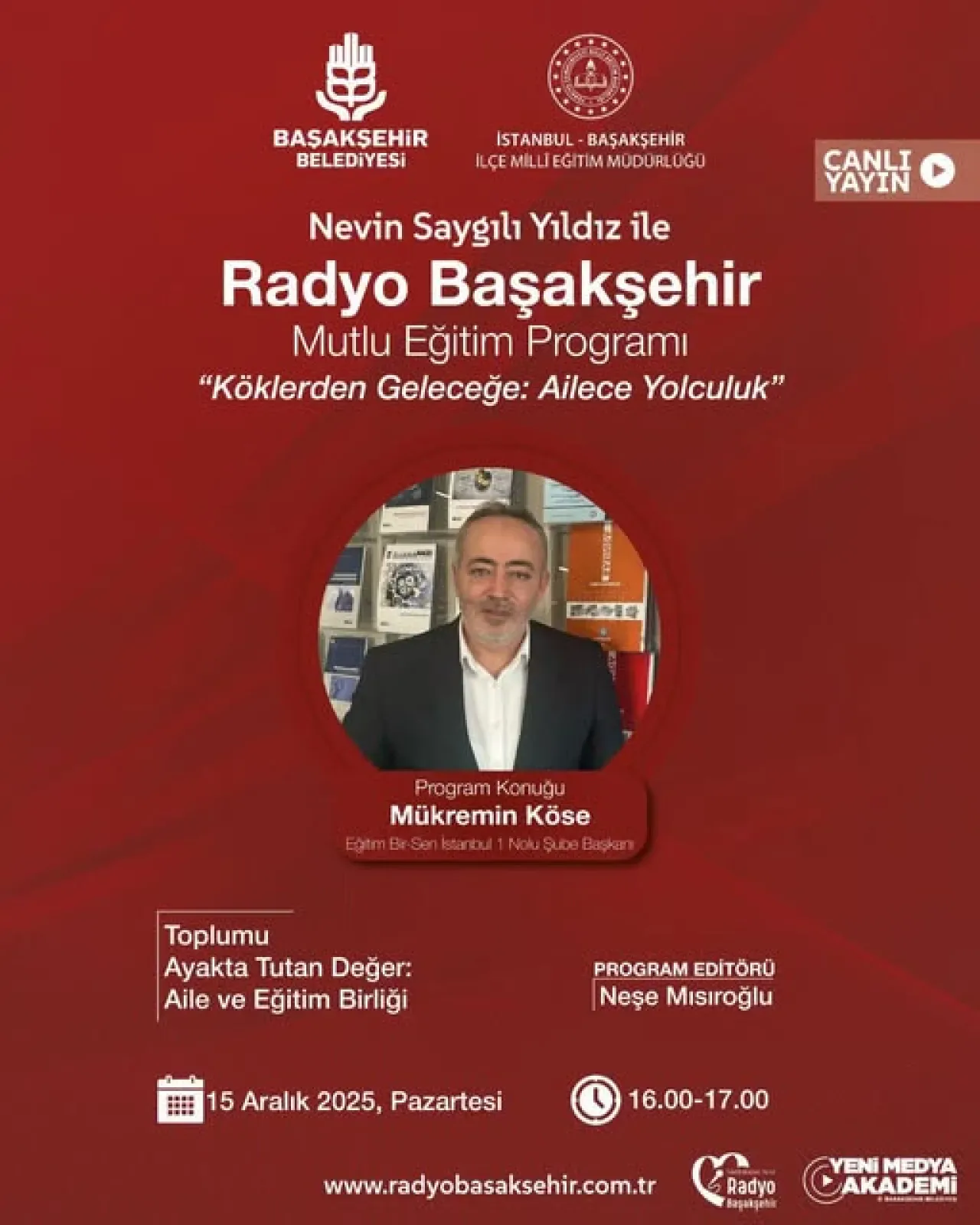 Başakşehir'de "Mutlu Eğitim" Söyleşisi: Eğitim Bir Sen İstanbul 1 Nolu Şube Başkanı Mükremin Köse Mikrofonda Başakşehir'de "Mutlu Eğitim" Söyleşisi: Eğitim Bir Sen İstanbul 1 Nolu Şube Başkanı Mükremin Köse Mikrofonda