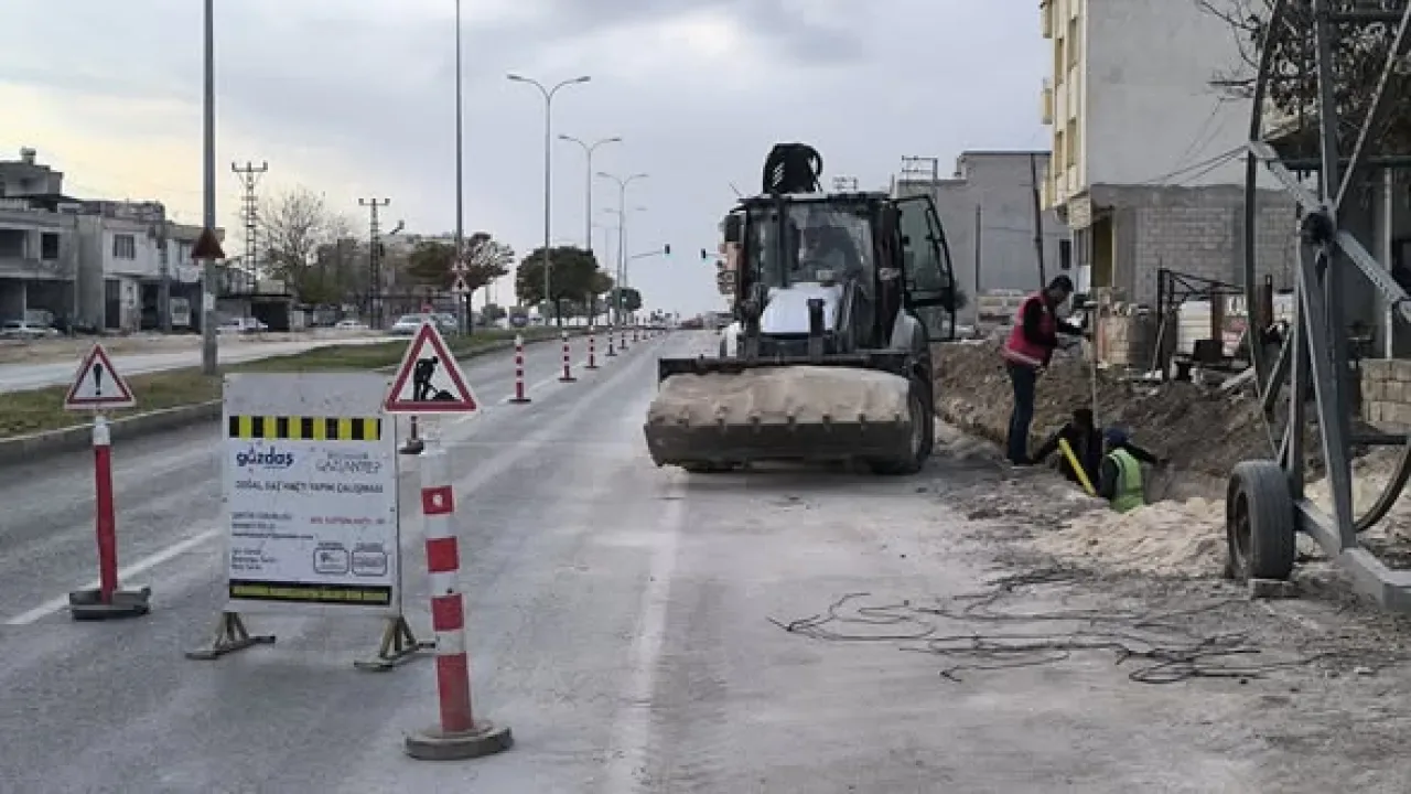 Araban'da Şerif Peri Mahallesi'nde GAZDAŞ Altyapı Çalışması Sürüyor Araban'da Şerif Peri Mahallesi'nde GAZDAŞ Altyapı Çalışması Sürüyor