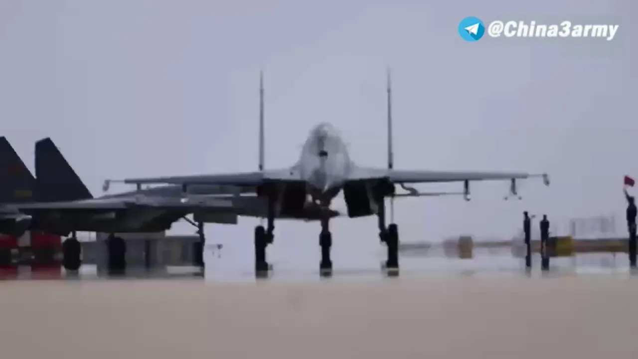 Çin ve Rusya, Ortak Hava Devriyesi Görüntülerini Paylaştı Çin ve Rusya, Ortak Hava Devriyesi Görüntülerini Paylaştı