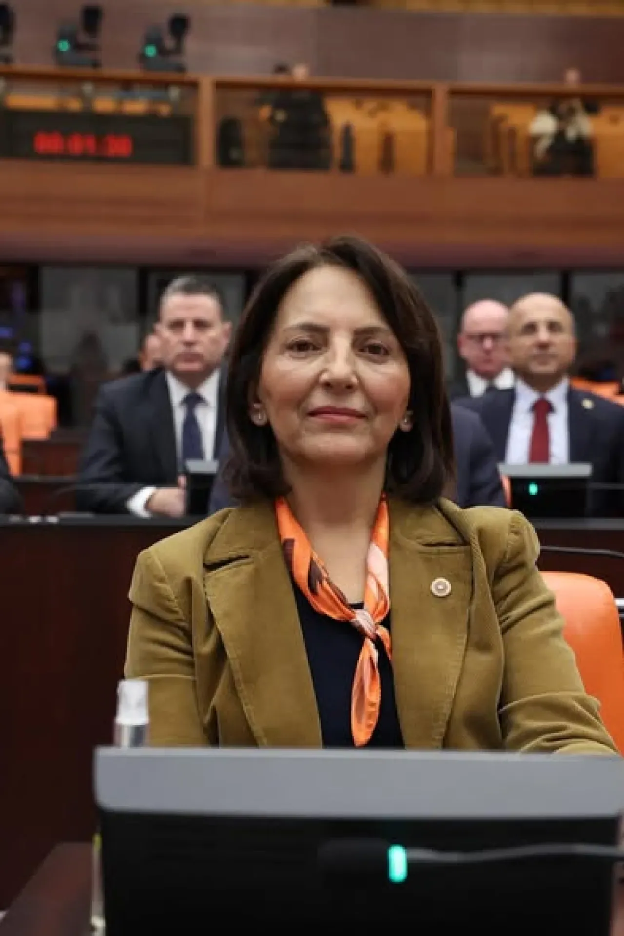 CHP'li Ersever'den 2026 Bütçesi İle İlgili Meclis'te Hesap Sorusu CHP'li Ersever'den 2026 Bütçesi İle İlgili Meclis'te Hesap Sorusu