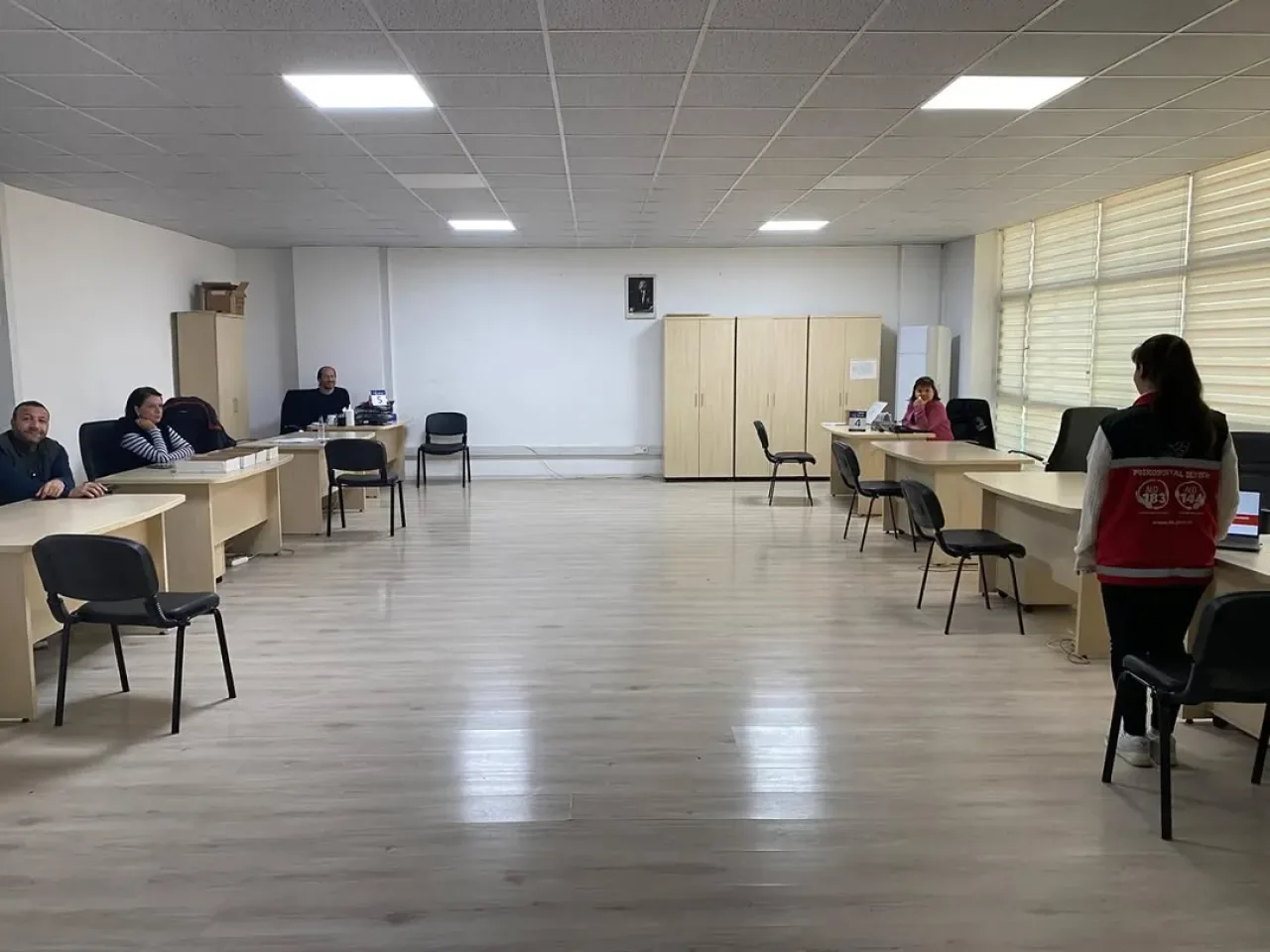 Antalya'da Kadına Yönelik Şiddetle Mücadele ve Medya-Çocuk İlişkisi Eğitimleri Antalya'da Kadına Yönelik Şiddetle Mücadele ve Medya-Çocuk İlişkisi Eğitimleri