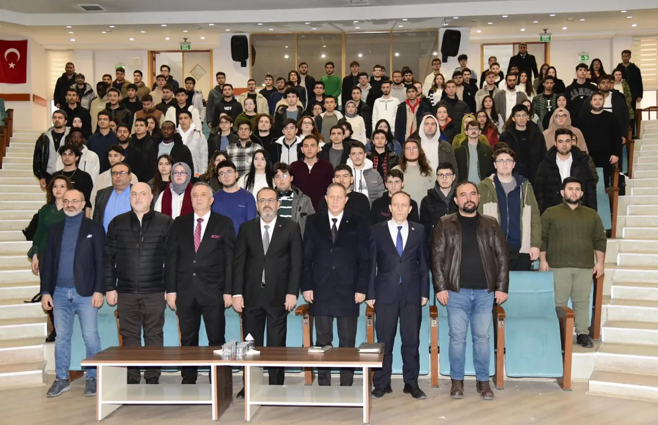 Konya Teknik Üniversitesi'nde Öğrenci Buluşması Gerçekleşti Konya Teknik Üniversitesi'nde Öğrenci Buluşması Gerçekleşti