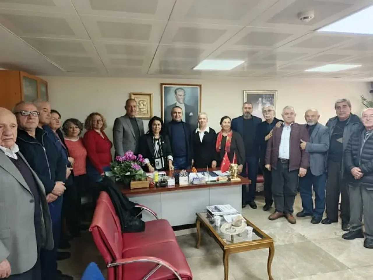 İYİ Parti Keçiören Teşkilatı'ndan ADD Ziyareti İYİ Parti Keçiören Teşkilatı'ndan ADD Ziyareti