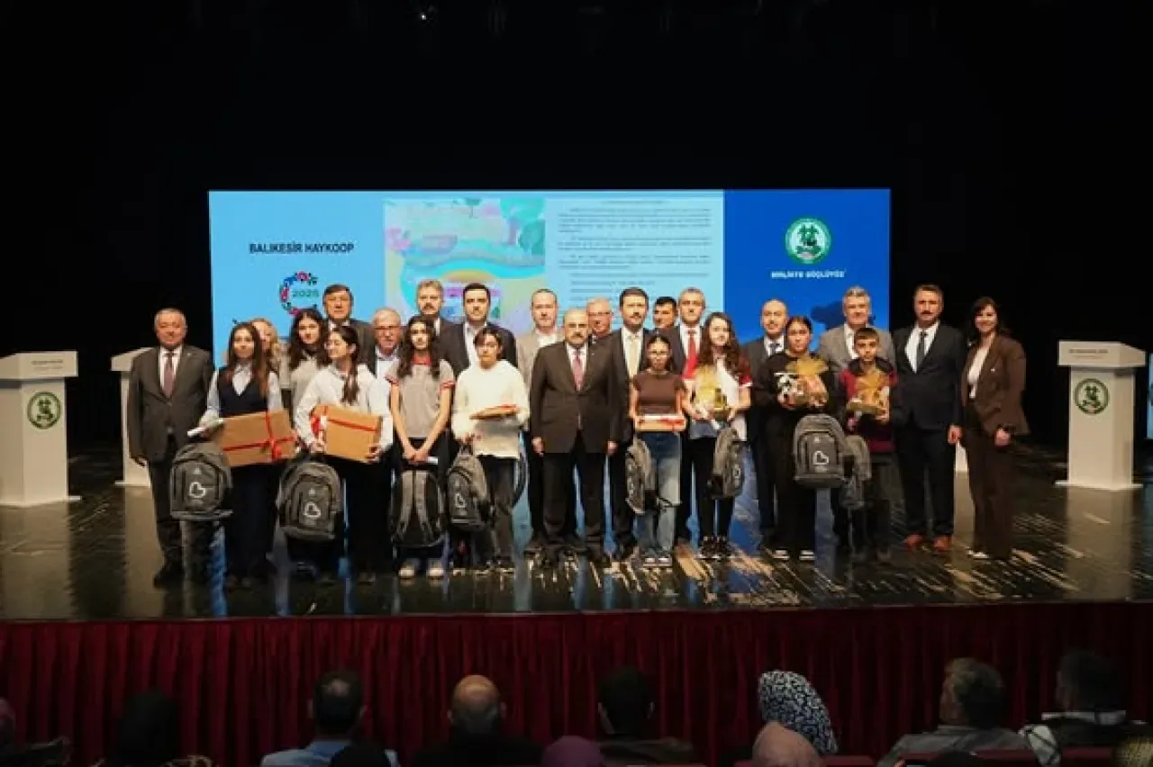 Balıkesir'de 2025 Kooperatifler Yılı Etkinliği Düzenlendi Balıkesir'de 2025 Kooperatifler Yılı Etkinliği Düzenlendi
