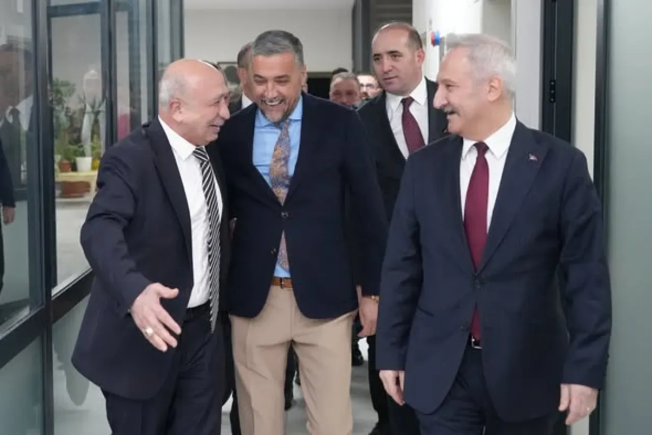 MHP Ankara İl Başkanlığı, Akyurt'ta ELAS Plastik İş Yerini Ziyaret Etti MHP Ankara İl Başkanlığı, Akyurt'ta ELAS Plastik İş Yerini Ziyaret Etti