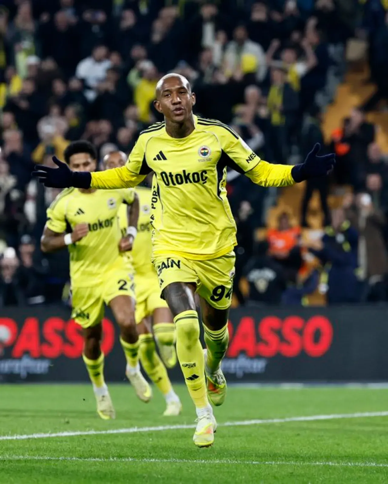 Anderson Talisca: Takımın Başarısı Bireysel Performansı Artırıyor Anderson Talisca: Takımın Başarısı Bireysel Performansı Artırıyor