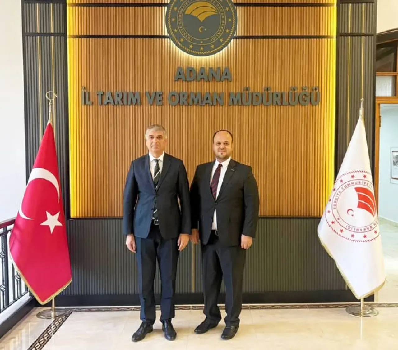 Akgül Piliç Yöneticisi, Adana İl Tarım Müdürü Bayazıt ile Görüştü Akgül Piliç Yöneticisi, Adana İl Tarım Müdürü Bayazıt ile Görüştü
