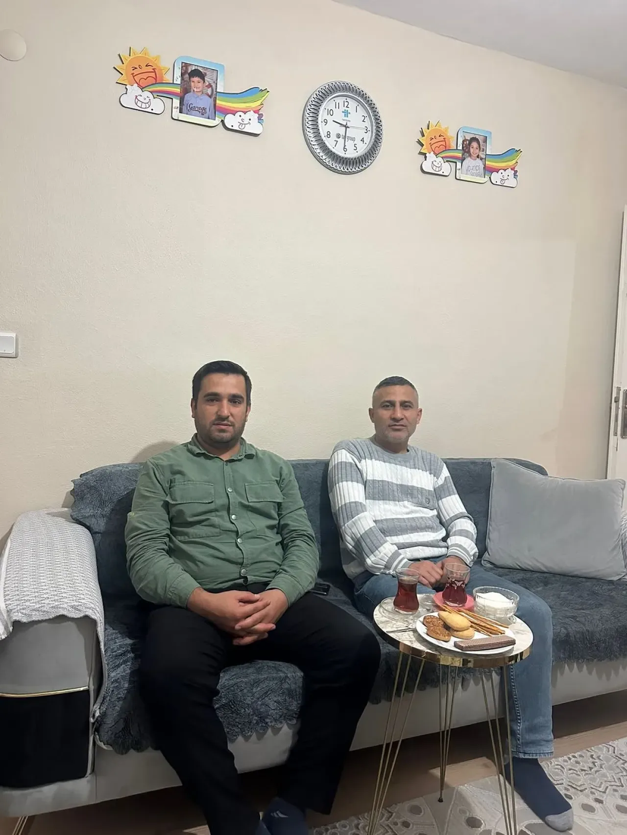 MHP Silivri, Gümüşyaka Mahallesi'nde Aile Ziyareti Gerçekleştirdi MHP Silivri, Gümüşyaka Mahallesi'nde Aile Ziyareti Gerçekleştirdi
