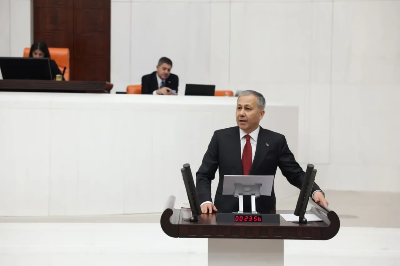 2026 Yılı Bütçe Görüşmelerinde İçişleri ve Hazine ve Maliye Bakanlığı Bütçeleri Onaylandı 2026 Yılı Bütçe Görüşmelerinde İçişleri ve Hazine ve Maliye Bakanlığı Bütçeleri Onaylandı