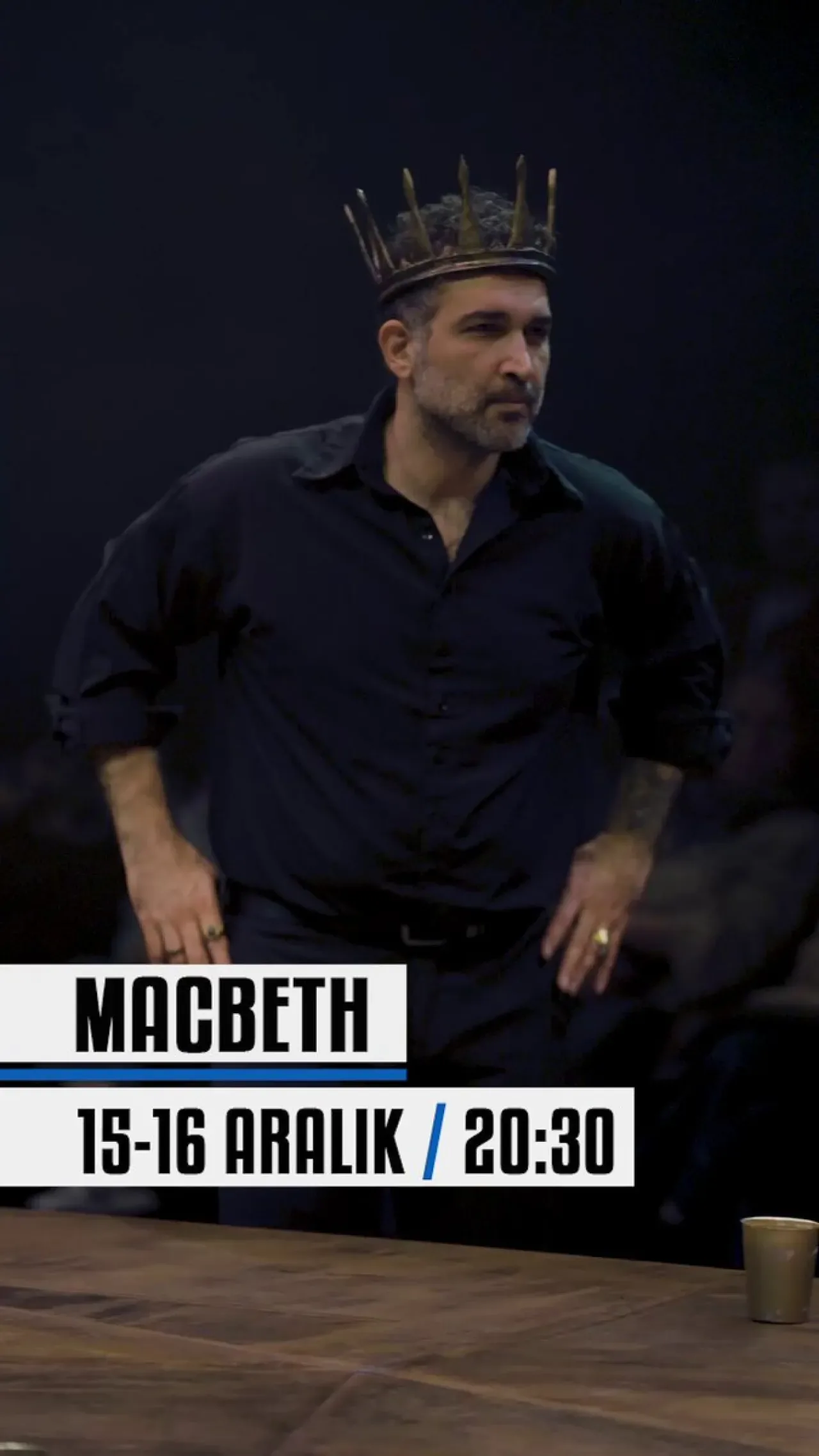 William Shakespeare'in Macbeth Oyunu Moda Sahnesi'nde Seyirciyle Buluşuyor William Shakespeare'in Macbeth Oyunu Moda Sahnesi'nde Seyirciyle Buluşuyor