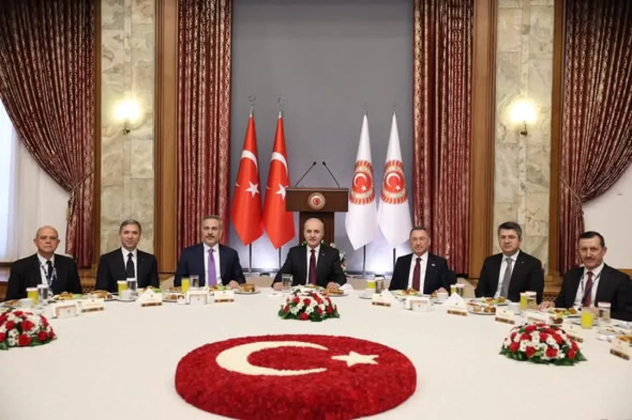 TBMM'de Büyükelçiler Konferansı'nda Dış Politika Vurgusu TBMM'de Büyükelçiler Konferansı'nda Dış Politika Vurgusu