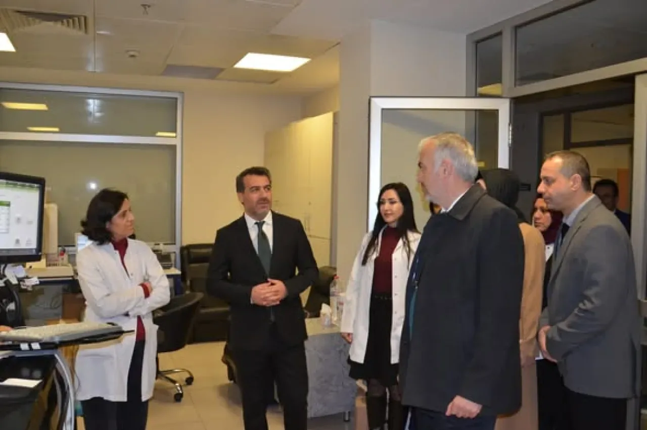 Bursa İl Sağlık Müdürü İnegöl'deki Sağlık Tesislerinde İnceleme Yaptı Bursa İl Sağlık Müdürü İnegöl'deki Sağlık Tesislerinde İnceleme Yaptı