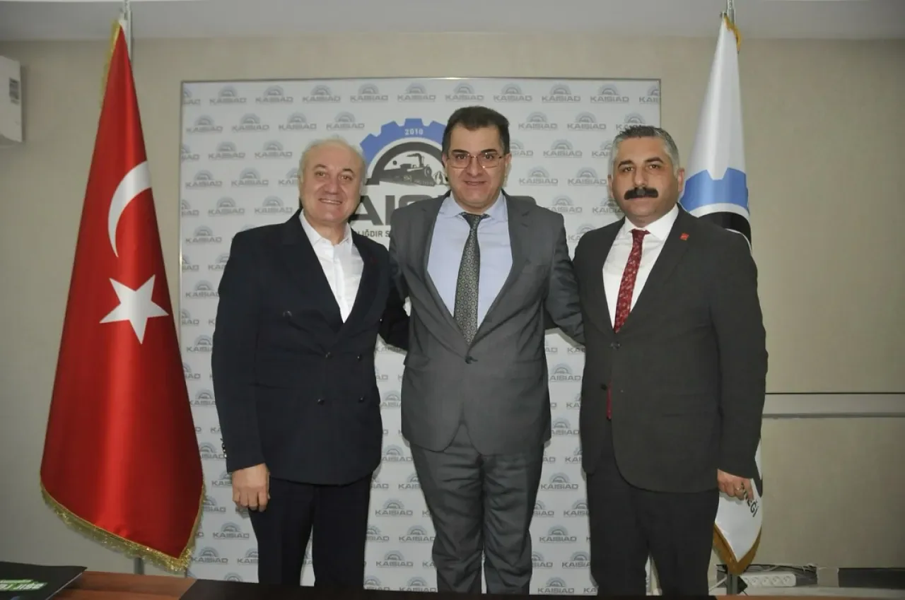 CHP'li Yöneticiler KASİAD ile Gebze Ekonomisi ve Sanayici Sorunlarını Görüştü CHP'li Yöneticiler KASİAD ile Gebze Ekonomisi ve Sanayici Sorunlarını Görüştü