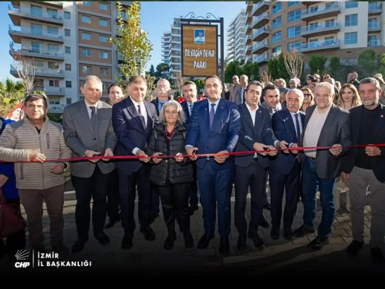 Narlıdere'de Dr. Ergün Demir'in Adı Parkta Yaşatılacak Narlıdere'de Dr. Ergün Demir'in Adı Parkta Yaşatılacak