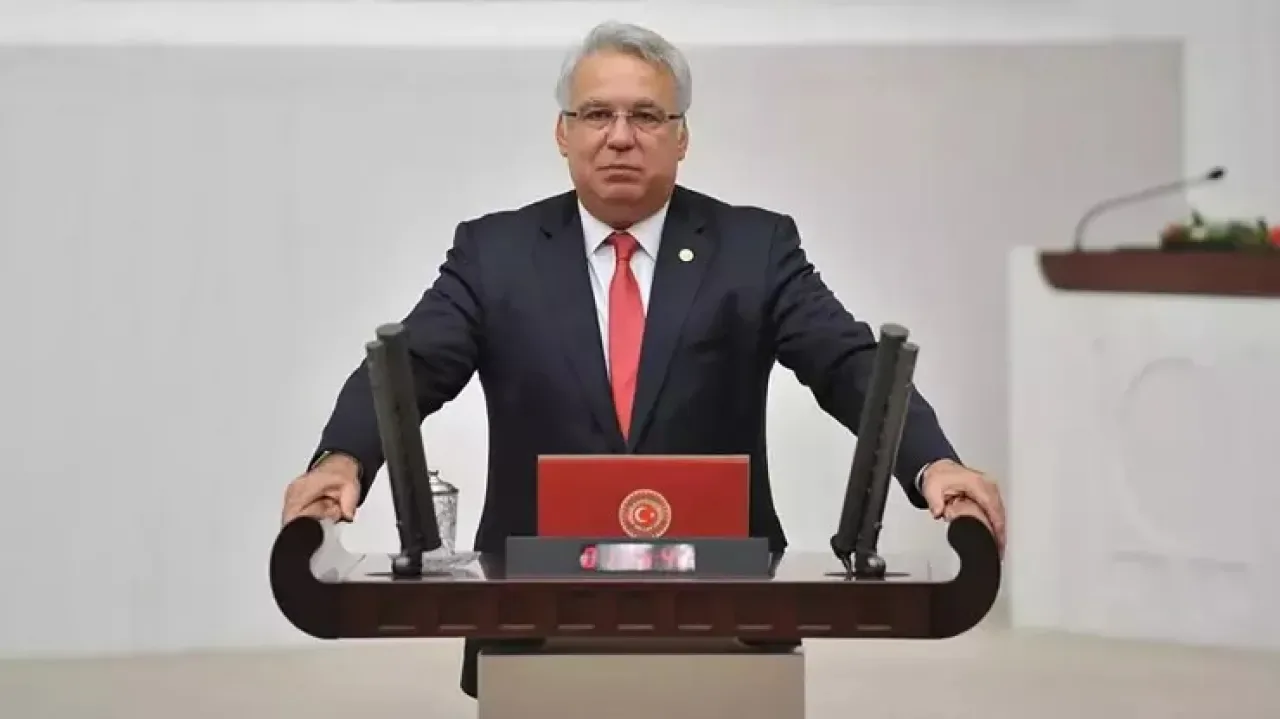 CHP'li Gökhan Zeybek'ten Hüseyin Kocabıyık'ın Tahliyesine İlişkin Açıklama CHP'li Gökhan Zeybek'ten Hüseyin Kocabıyık'ın Tahliyesine İlişkin Açıklama
