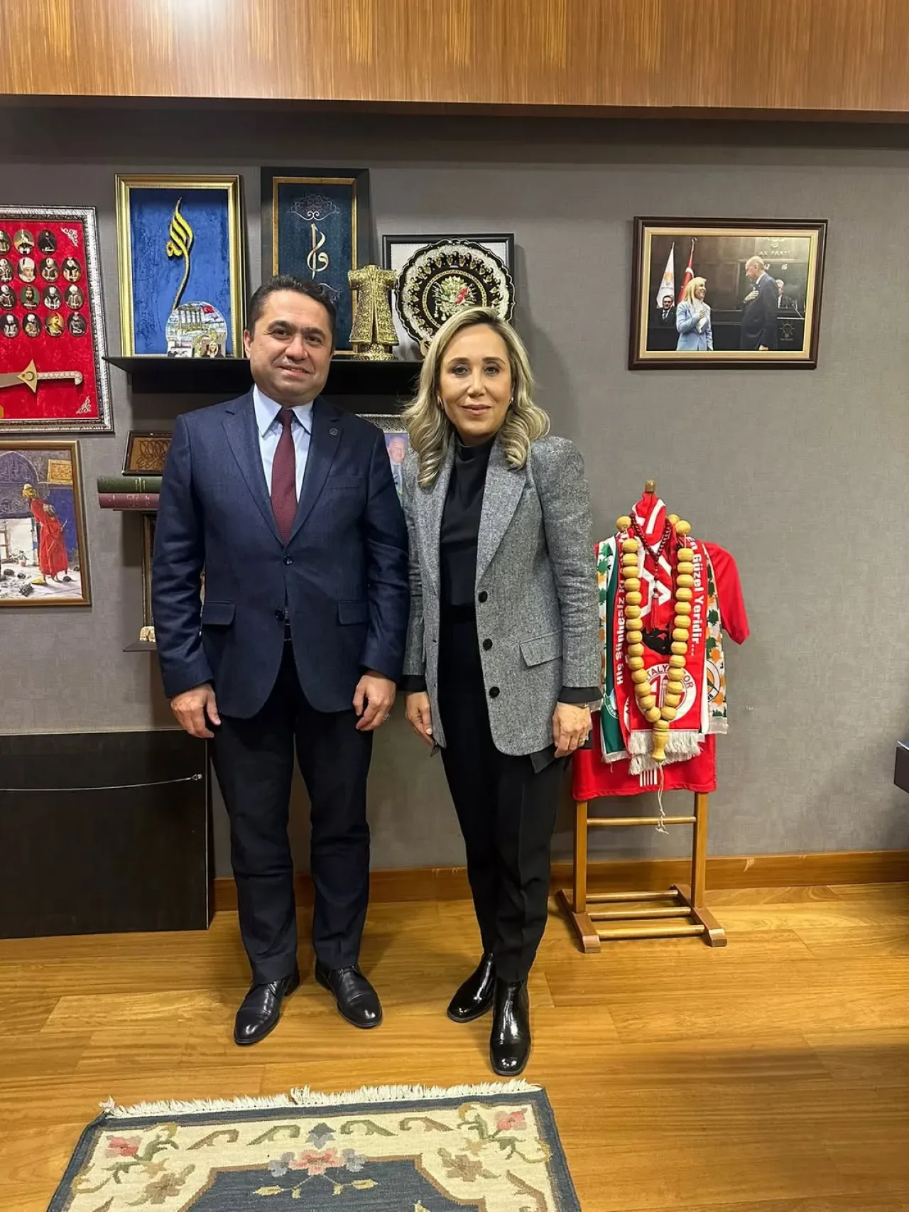 AK Partili Vural, Alanya Üniversitesi Rektörünü TBMM'de Ağırladı AK Partili Vural, Alanya Üniversitesi Rektörünü TBMM'de Ağırladı