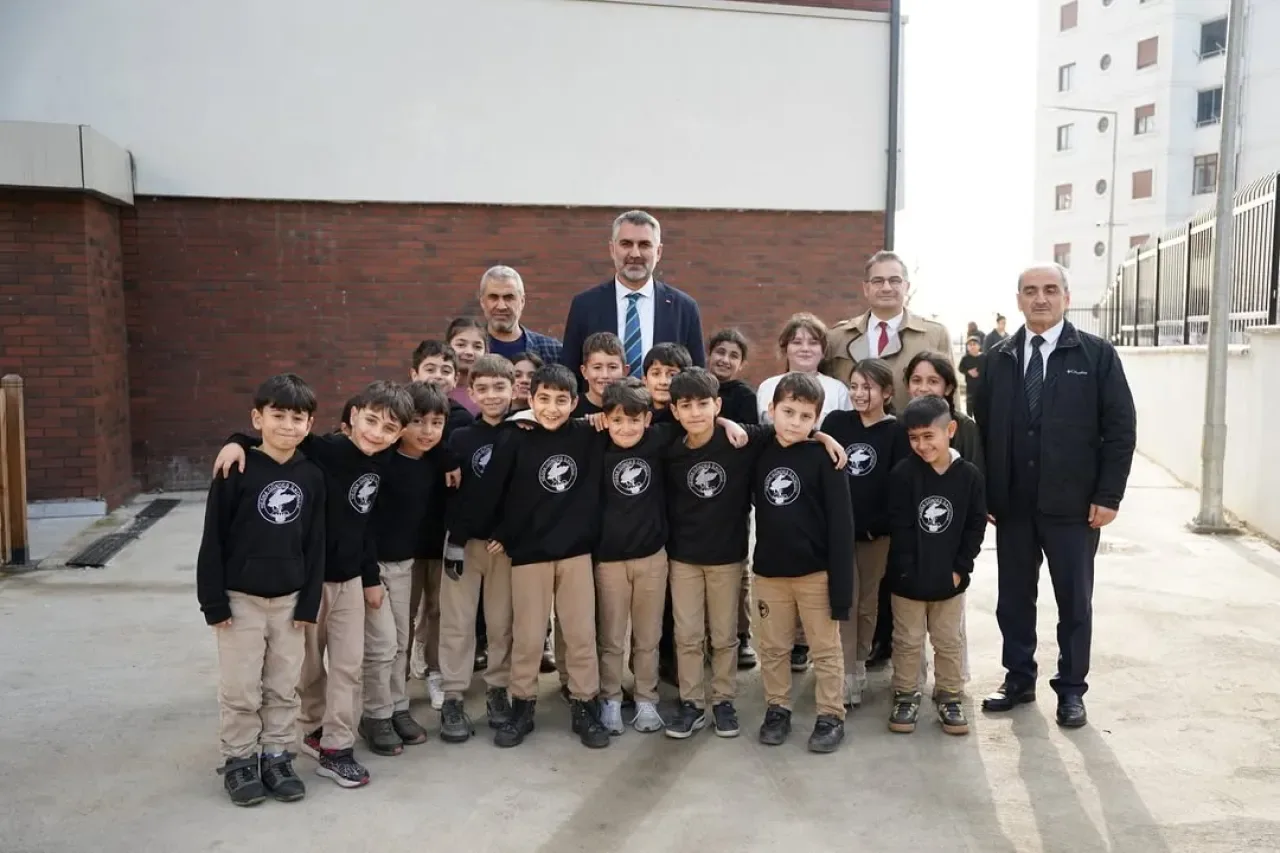 İstanbul Kartal'da Yeni Eğitim Yuvası: Hesna Gündeş İlkokulu Açıldı İstanbul Kartal'da Yeni Eğitim Yuvası: Hesna Gündeş İlkokulu Açıldı