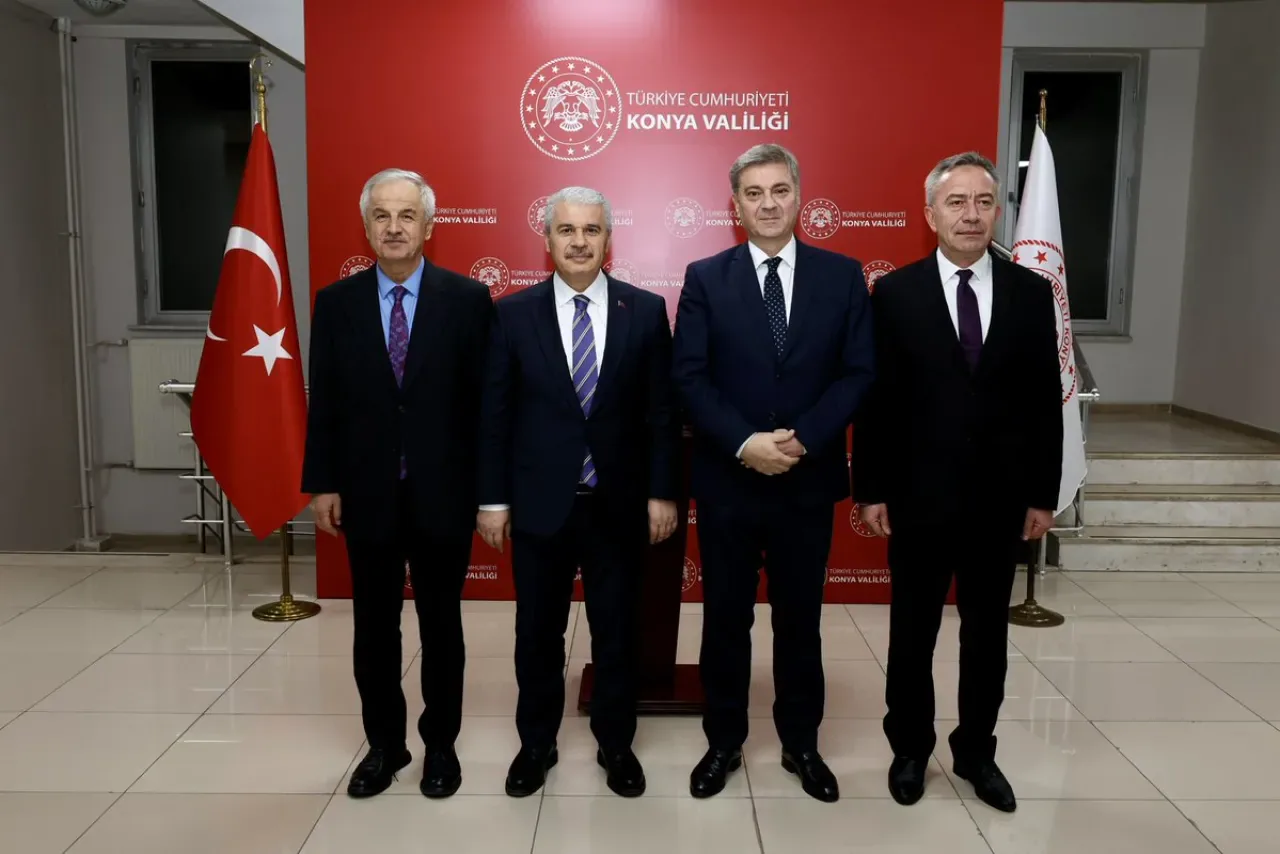 Konya Valiliği'nde Bosna Hersek Parlamentosu Temsilciler Meclisi Başkanı Denis Zvizdiç Ağırlandı Konya Valiliği'nde Bosna Hersek Parlamentosu Temsilciler Meclisi Başkanı Denis Zvizdiç Ağırlandı