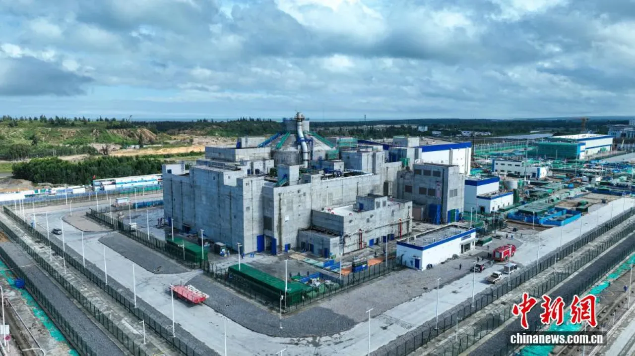 Hainan Serbest Ticaret Limanı'nda Tarihi Adım: Ada Genelinde Bağımsız Gümrük Operasyonları Başlıyor Hainan Serbest Ticaret Limanı'nda Tarihi Adım: Ada Genelinde Bağımsız Gümrük Operasyonları Başlıyor