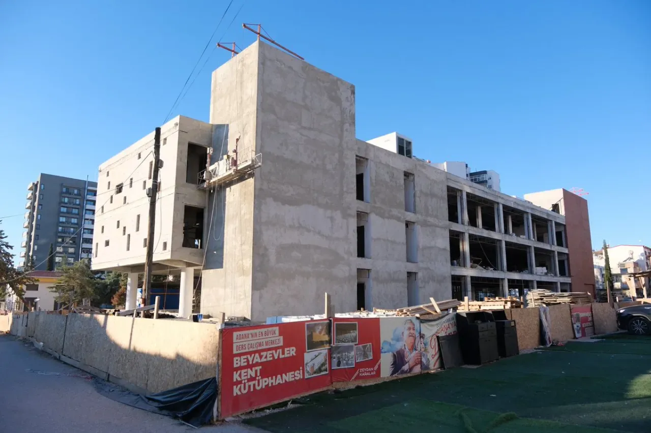 Adana'ya Modern Bir Kent Kütüphanesi Geliyor Adana'ya Modern Bir Kent Kütüphanesi Geliyor